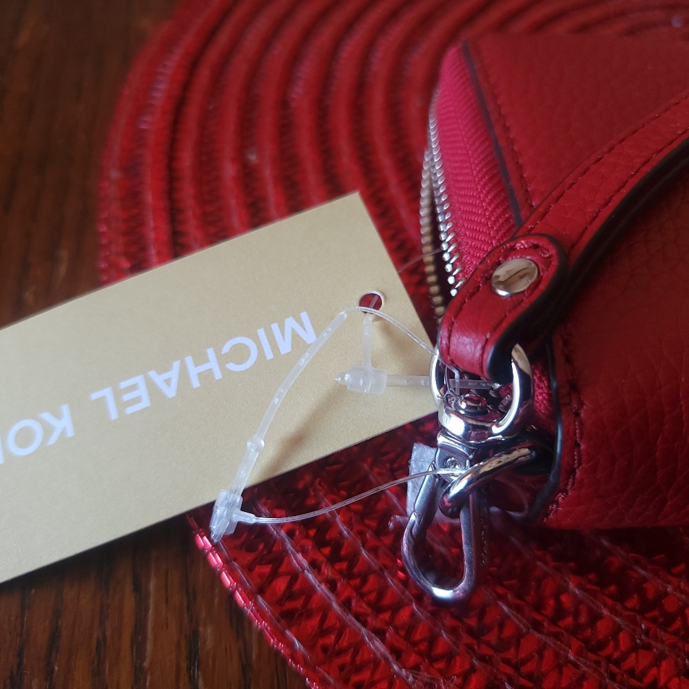 NWT Michael Kors Red Pebble Leather Wristlet LG Flat MF Phone Case Wallet - Picture 6 of 14